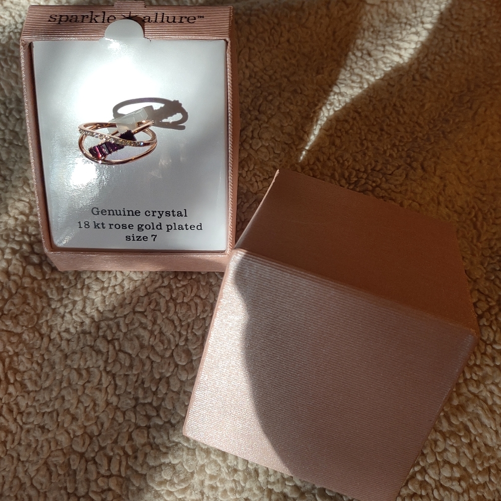 Ring size 7 - Picture 6 of 7